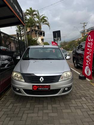 RENAULT LOGAN 1.6 EXPRESSION 16V FLEX 4P AUTOMÁTICO RENAULT LOGAN 1.6 EXPRESSION 16V FLEX 4P AUTOMÁTICO